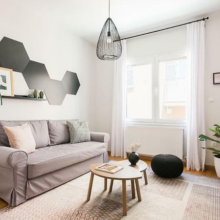 Delightful 1Bd Apartment In Plaka By Upstreet Афины Экстерьер фото