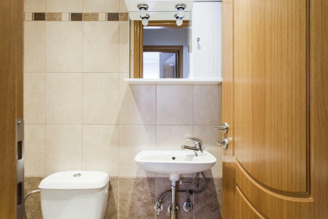 Delightful 1Bd Apartment In Plaka By Upstreet Афины Экстерьер фото