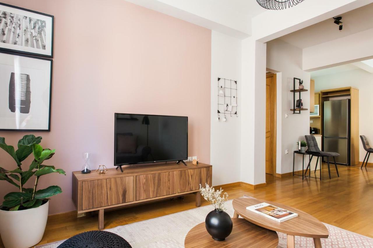 Delightful 1Bd Apartment In Plaka By Upstreet Афины Экстерьер фото